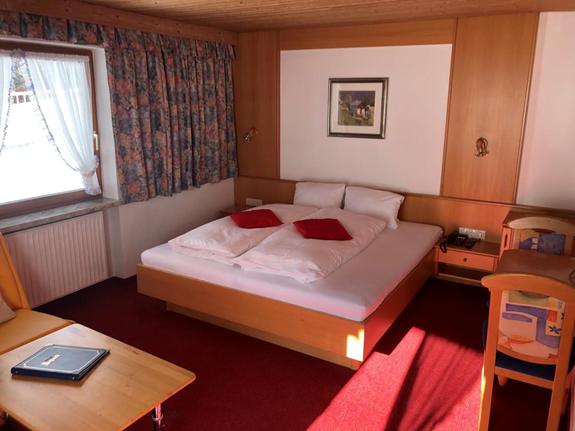 Hotel Garni Bergwelt ซี ภายนอก รูปภาพ