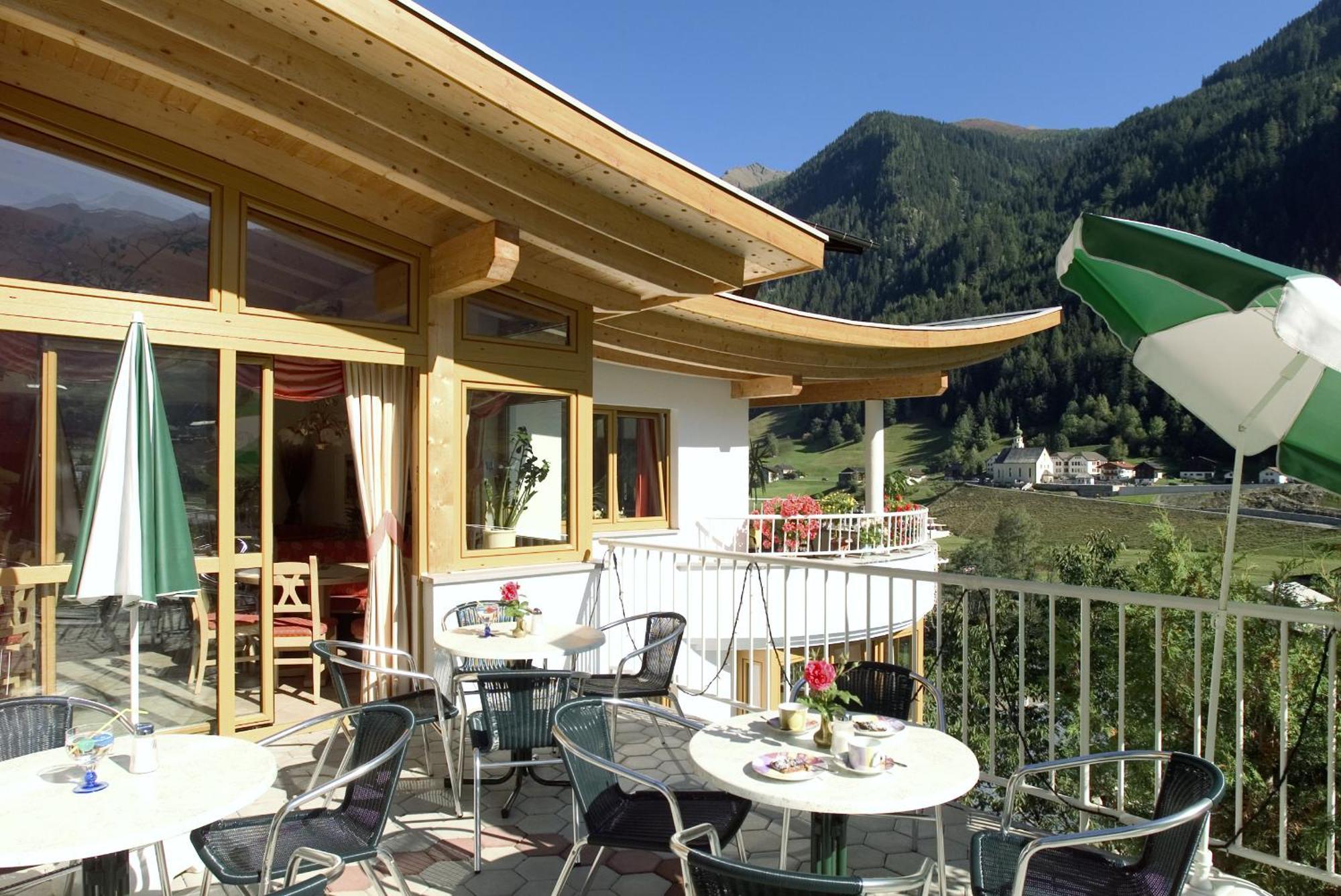 Hotel Garni Bergwelt ซี ภายนอก รูปภาพ