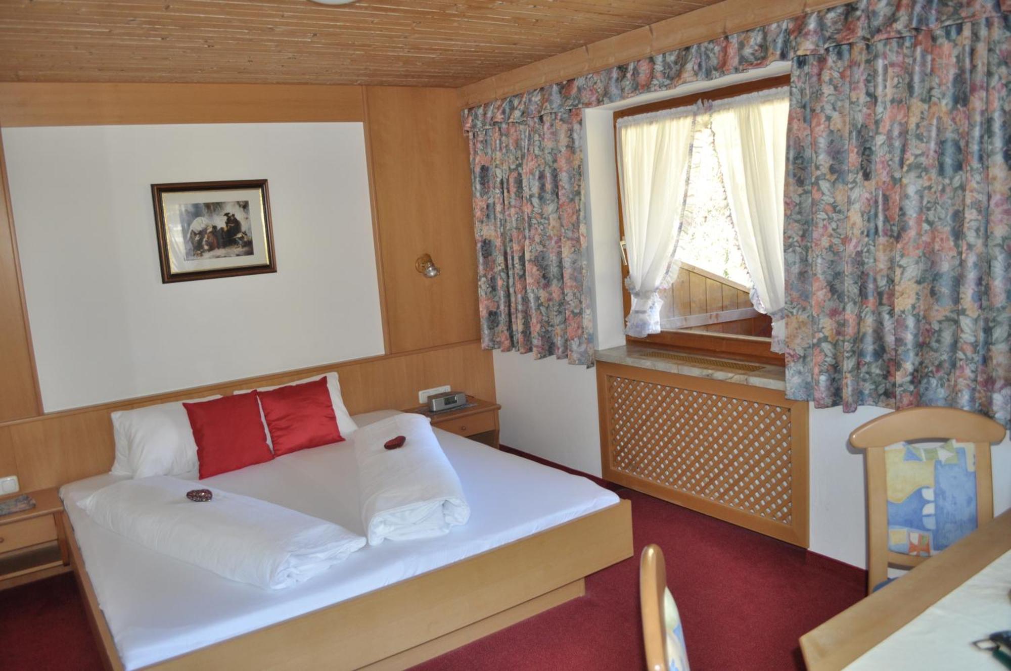 Hotel Garni Bergwelt ซี ภายนอก รูปภาพ